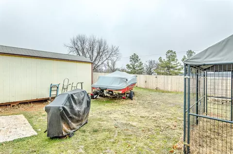 808 Pinebrook Dr, Guthrie, OK 73044 photo 21