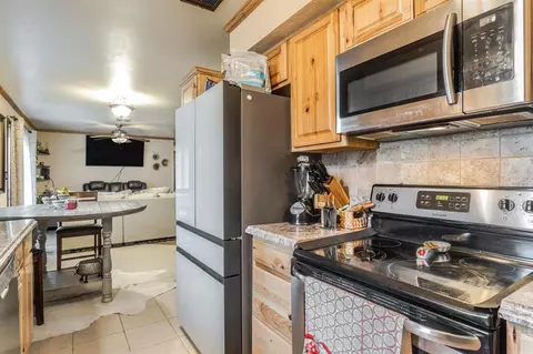 808 Pinebrook Dr, Guthrie, OK 73044 photo 3
