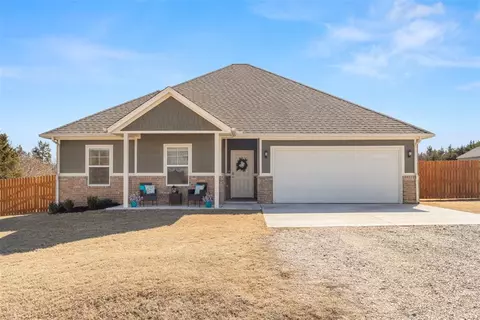 5491 Grassland Dr, Guthrie, OK 73044
