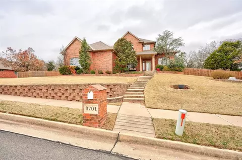 3701 Derby Run Dr, Edmond, OK 73034