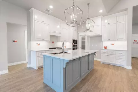 8116 NW 152nd Ter, Edmond, OK 73013