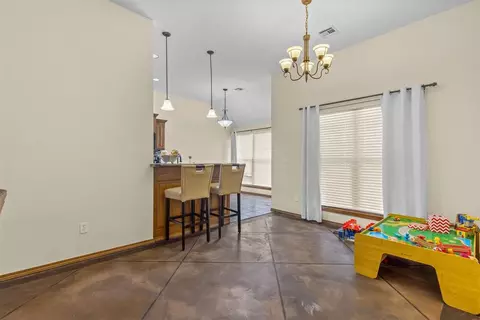114 Westend Ct, Tuttle, OK 73089 photo 7