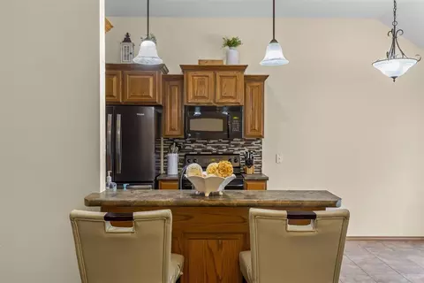 114 Westend Ct, Tuttle, OK 73089 photo 8