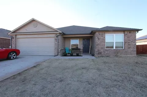 209 Klare Ct, Newcastle, OK 73065