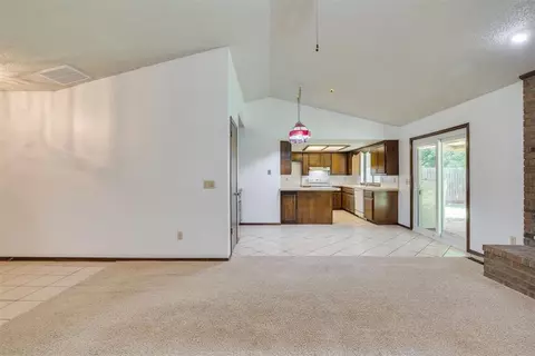301 Cindy Ave, Norman, OK 73071 photo 16