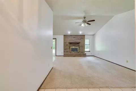 301 Cindy Ave, Norman, OK 73071 photo 12