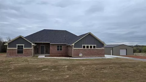 1983 Derby Ln, Blanchard, OK 73010