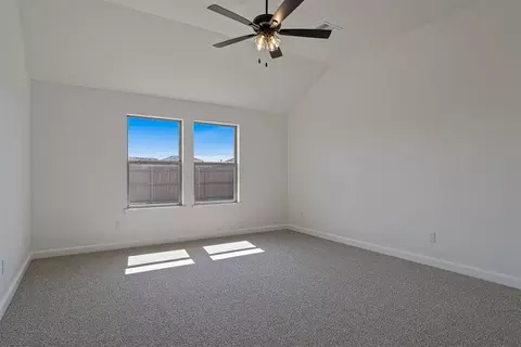 Bedroom - 16008 Switchgrass Pl, Moore, OK 73170 photo 4 of 6