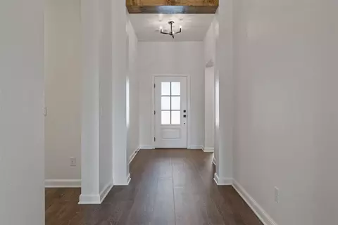 Entry Way - 16008 Switchgrass Pl, Moore, OK 73170 photo 3 of 5