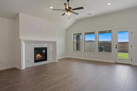 Living - 16008 Switchgrass Pl, Moore, OK 73170 photo 2 of 4