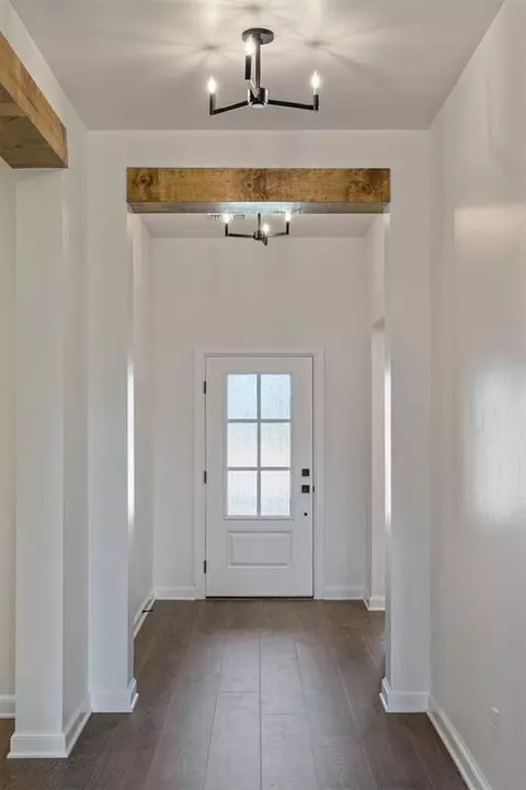 Entry Way - 16008 Switchgrass Pl, Moore, OK 73170 photo 2 of 5
