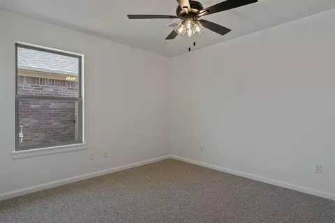 Bedroom - 16008 Switchgrass Pl, Moore, OK 73170 photo 2 of 6