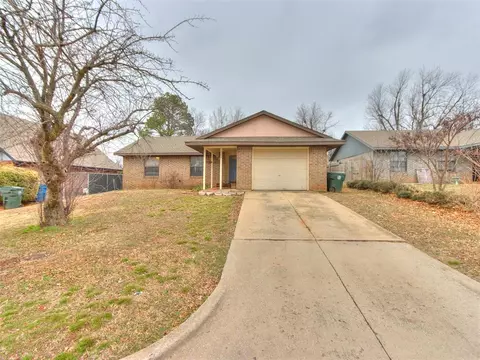 102 Cambridge Dr, Oklahoma City, OK 73110