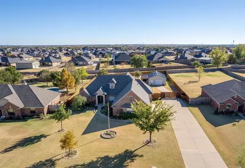 2572 Silver Crossings Cir, Piedmont, OK 73078