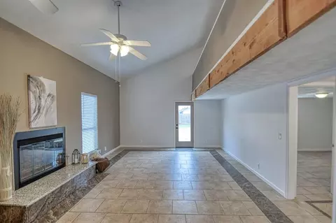 1908 Terryton Dr, Norman, OK 73071 photo 2