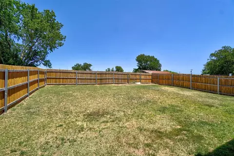 313 W 3rd St, Arcadia, OK 73007 photo 44