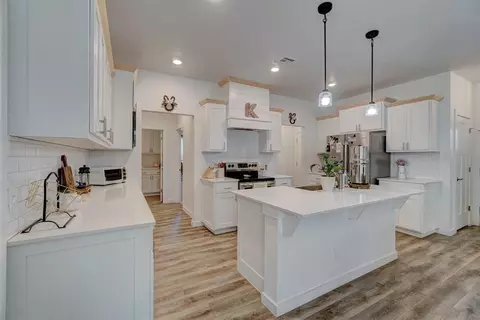 313 W 3rd St, Arcadia, OK 73007 photo 12