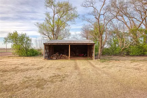 21462 E 1010 Rd, Foss, OK 73647 photo 28
