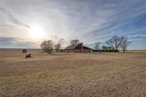 21462 E 1010 Rd, Foss, OK 73647 photo 31
