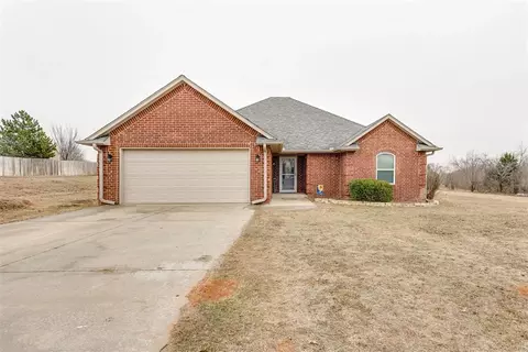 1325 Anna Ct, Blanchard, OK 73010