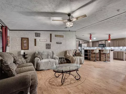 106438 Rodeo Dr, Mcloud, OK 74851 photo 4