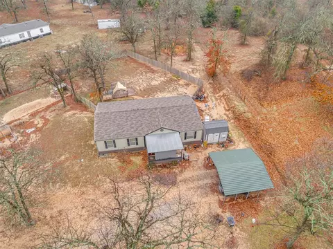 106438 Rodeo Dr, Mcloud, OK 74851