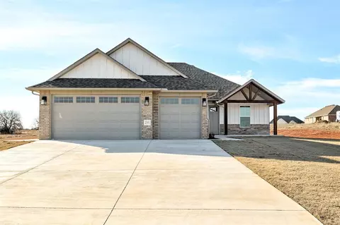 2311 Greys Harbor Rd, Blanchard, OK 73010