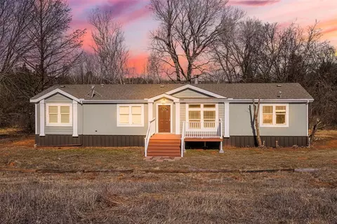 11109 E Post Oak Rd, Noble, OK 73068