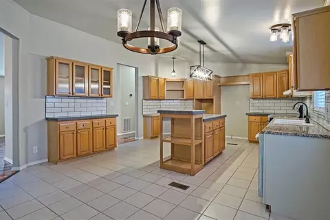 11109 E Post Oak Rd, Noble, OK 73068 photo 10
