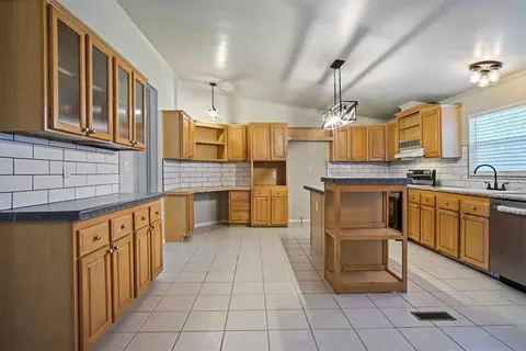 11109 E Post Oak Rd, Noble, OK 73068 photo 9