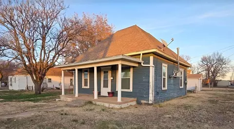 310 2nd St, Alva, OK 73717