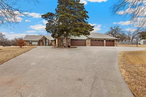 2500 Twelve Oaks, Edmond, OK 73025