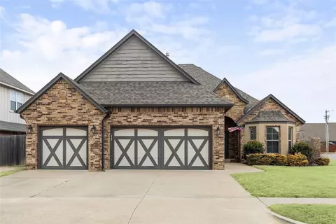 11025 NW 23rd Ter, Yukon, OK 73099