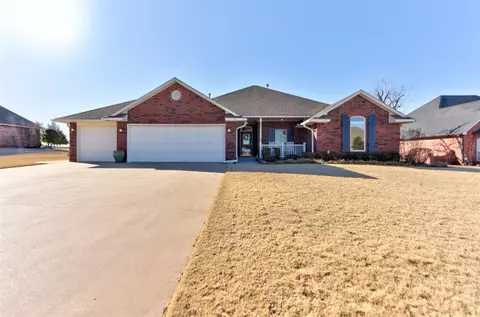 4401 W Canyon Rd, Guthrie, OK 73044
