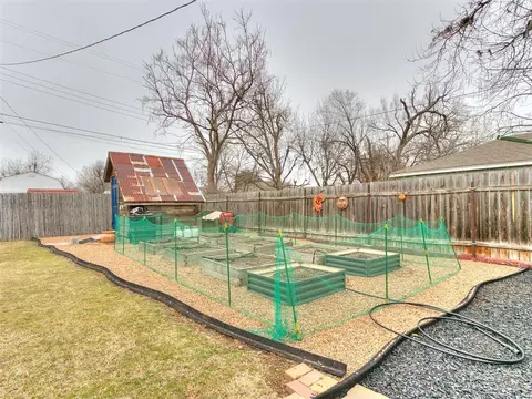 223 E Johnson St, Norman, OK 73069 photo 22