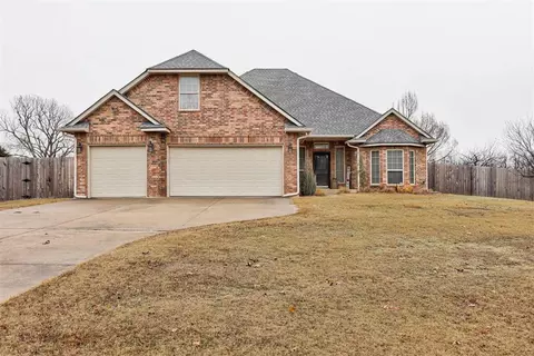 7908 Chukar Rd, Yukon, OK 73099