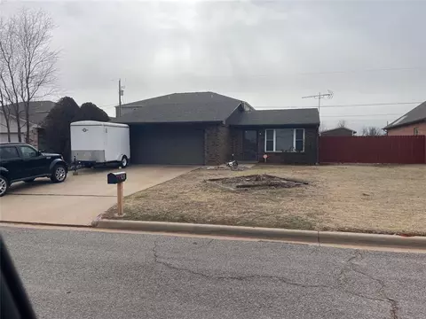 128 Blue Ridge Dr, Elk City, OK 73644