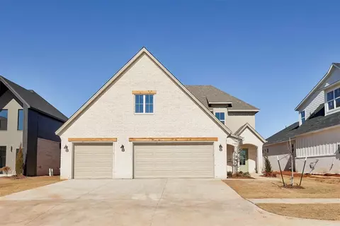 8025 Cal Dr, Edmond, OK 73034