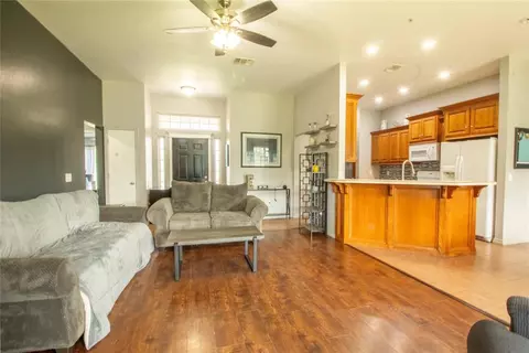 702 Meleah Ln, Mcloud, OK 74851 photo 4
