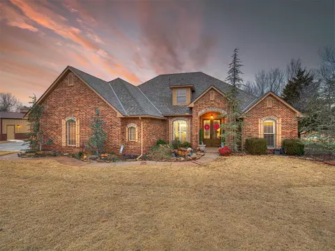 2137 Blackberry Run, Newcastle, OK 73065