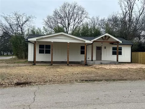 309 S C St, Davis, OK 73030