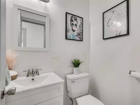 410 S 2nd St, Guthrie, OK 73044 photo 17