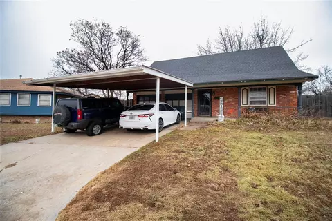 219 Tanglewood Ct, Yukon, OK 73099