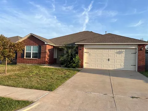10720 NW 27th St, Yukon, OK 73099