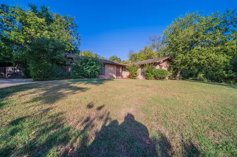 1009 Kings Rd, Norman, OK 73072 photo 2