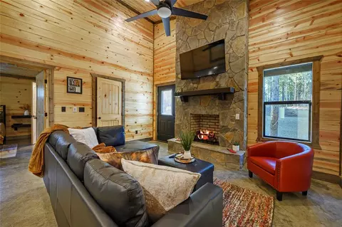 206 Boulder Ave, Broken Bow, OK 74728 photo 8