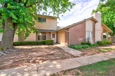 9728 Hefner Village Blvd, Oklahoma City, OK 73162