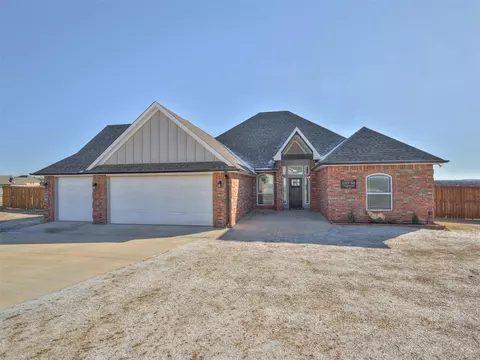 26736 Chisholm Trl, Blanchard, OK 73010