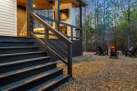 Exterior - 33 Bear Cedar Trl, Broken Bow, OK 74728 photo 10 of 12