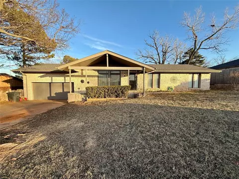 1210 N Kaiser Rd, Weatherford, OK 73096
